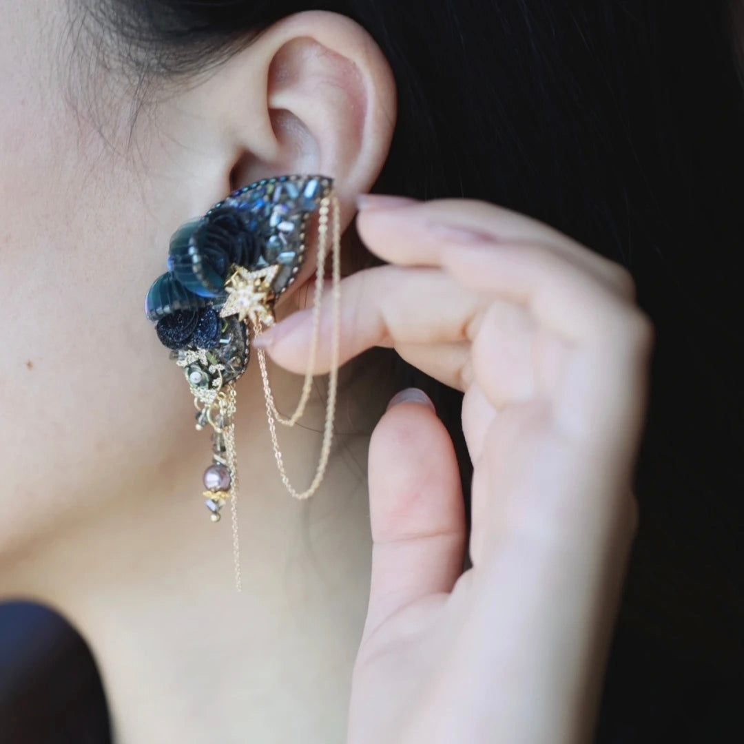 Black butterfly earrings - 黑色蝴蝶耳饰