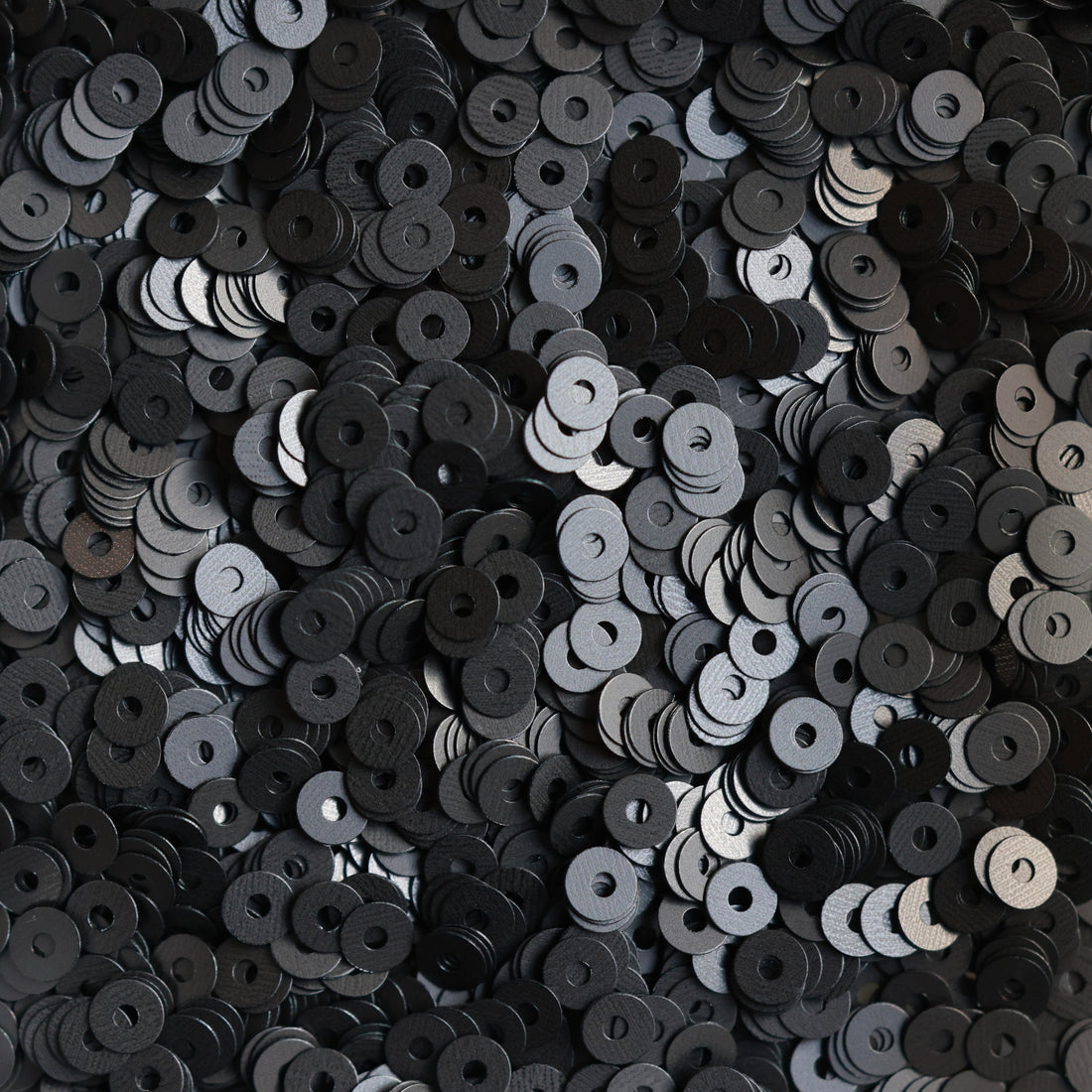 Flat Sequins （ Cool Black Series ）