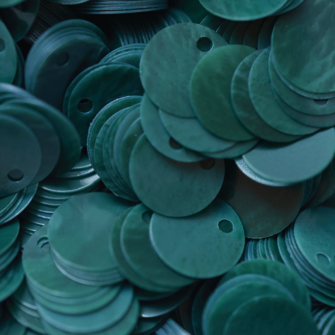 6mm/8mm Flat Sequins Border Hole