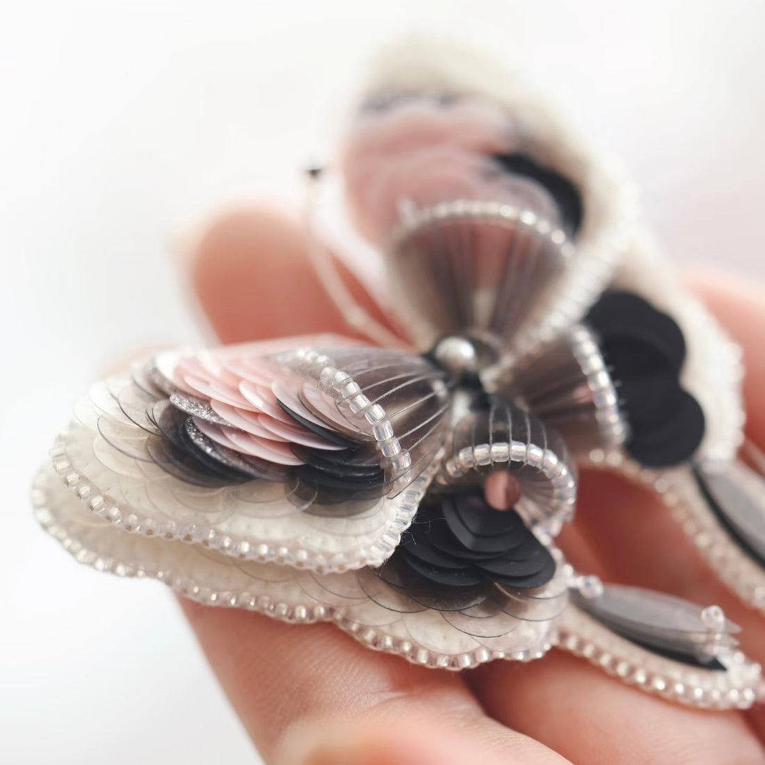 Butterfly Brooch  - YINGSONG - Jiaran Studio