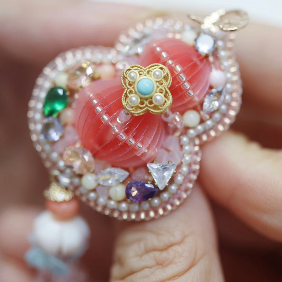 Luck Brooch  - HULU - Jiaran Studio