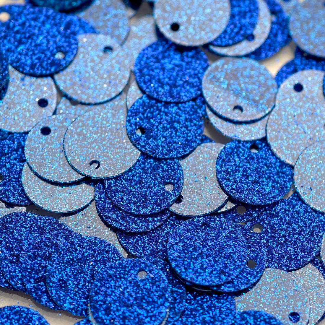 8mm Border Hole Sequins set  （ 6 colors ）