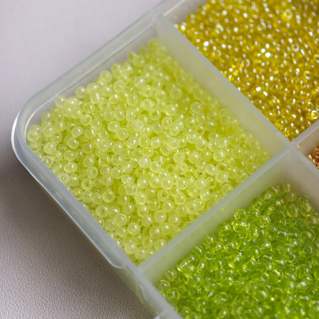 9-Grid Glass Bead Mixed Box Set - N352 - Sale Price