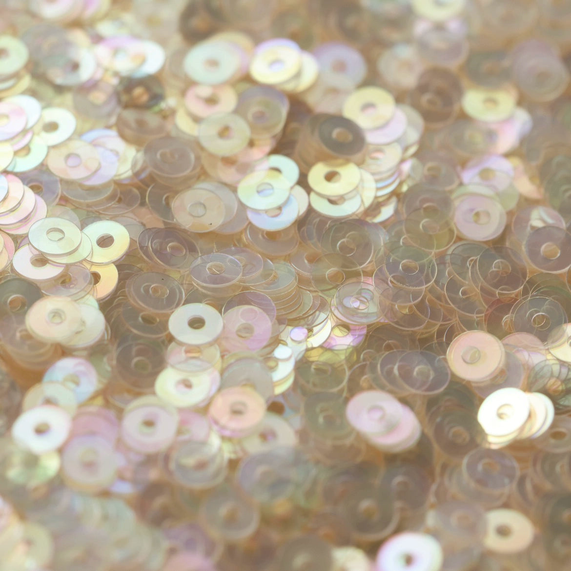Flat sequins 3mm - peach fuzz